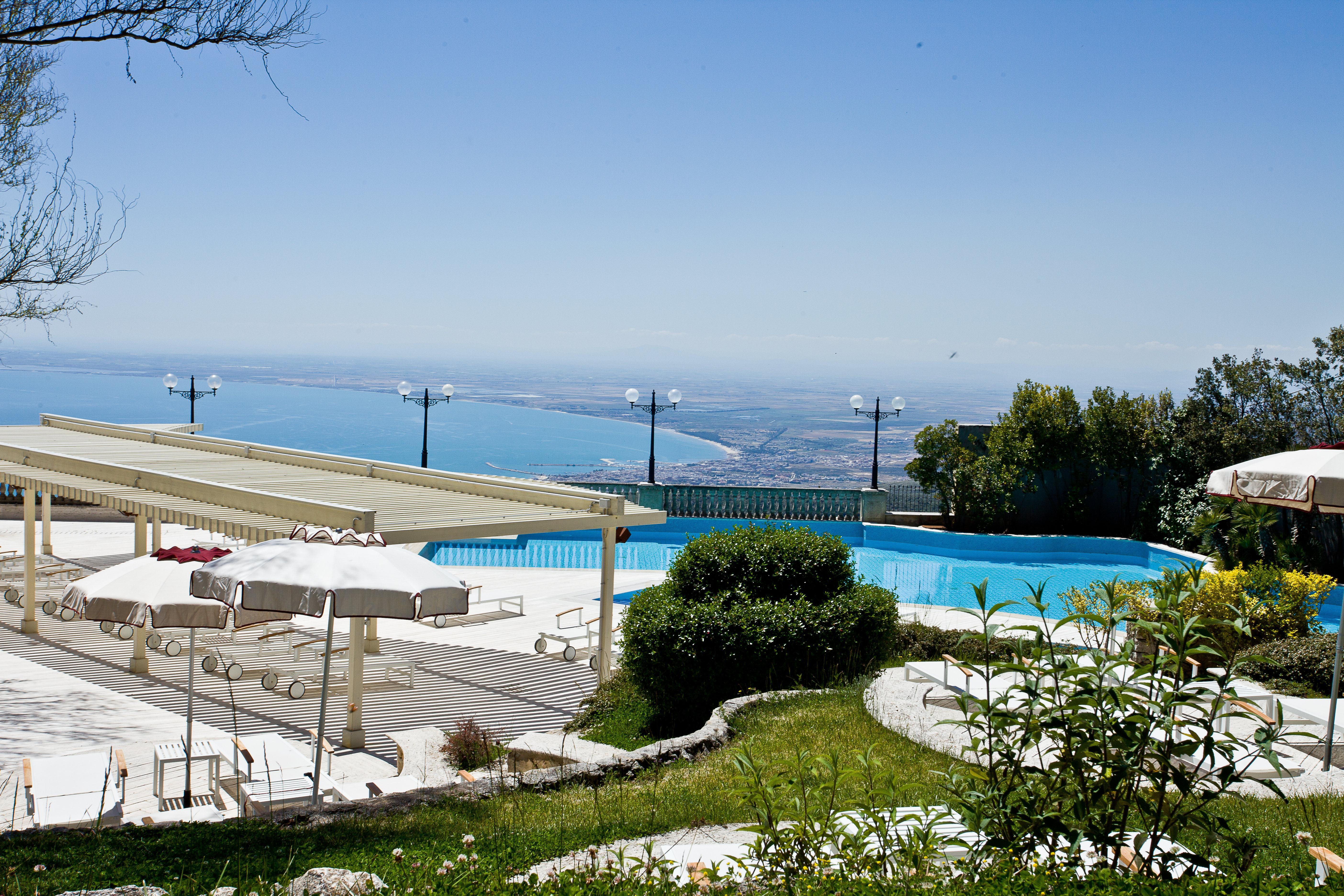 Palace Hotel San Michele Monte Sant'Angelo Exterior photo